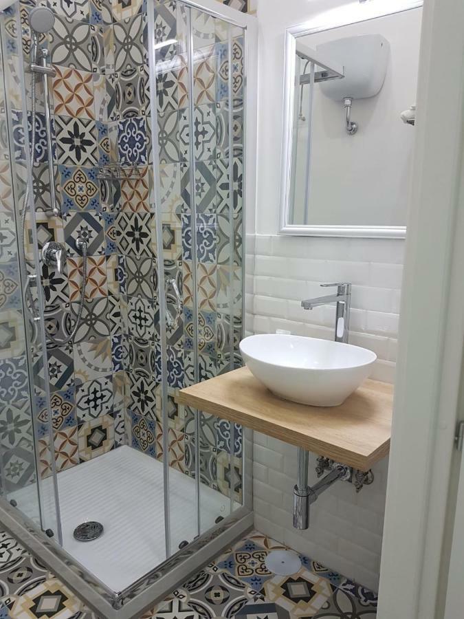 Angelica Bed & Breakfast Napoli Bagian luar foto
